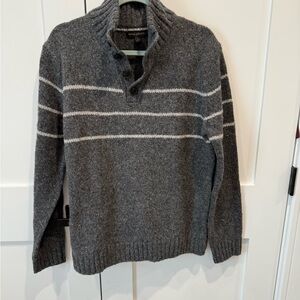 Banana Republic Mens large Thick Cotton Mock Neck Pullover Sweater  4 Button